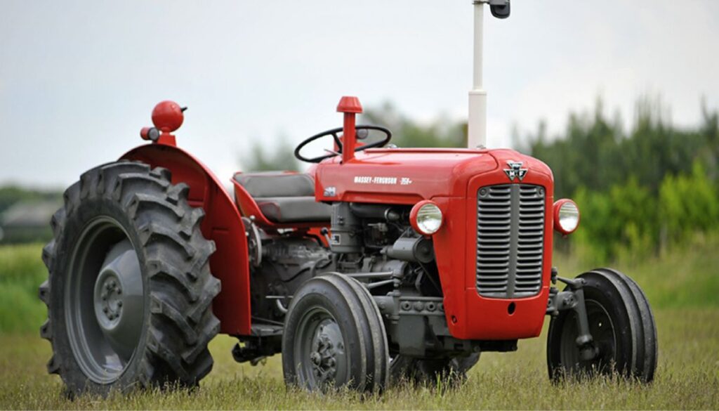 Massey Ferguson 35 Tractor 